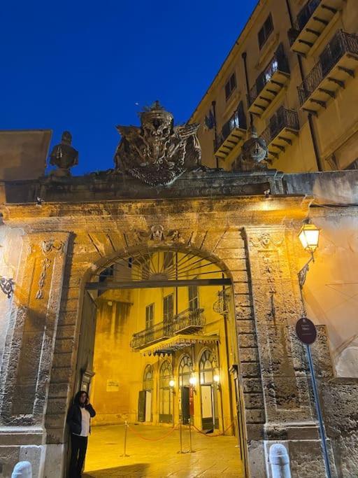 Casacece Kalsa Lägenhet Palermo Exteriör bild